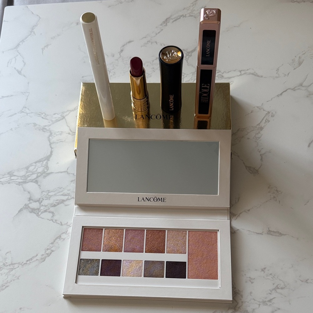 Eyeshadow Palette, Mascara, Lipstick and CILS Booster XL